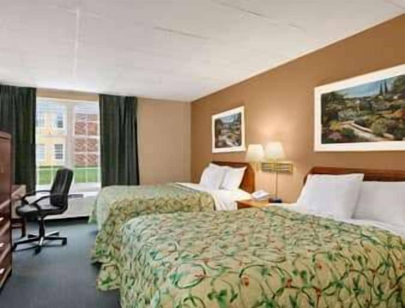 Days Inn By Wyndham Madisonville Zewnętrze zdjęcie