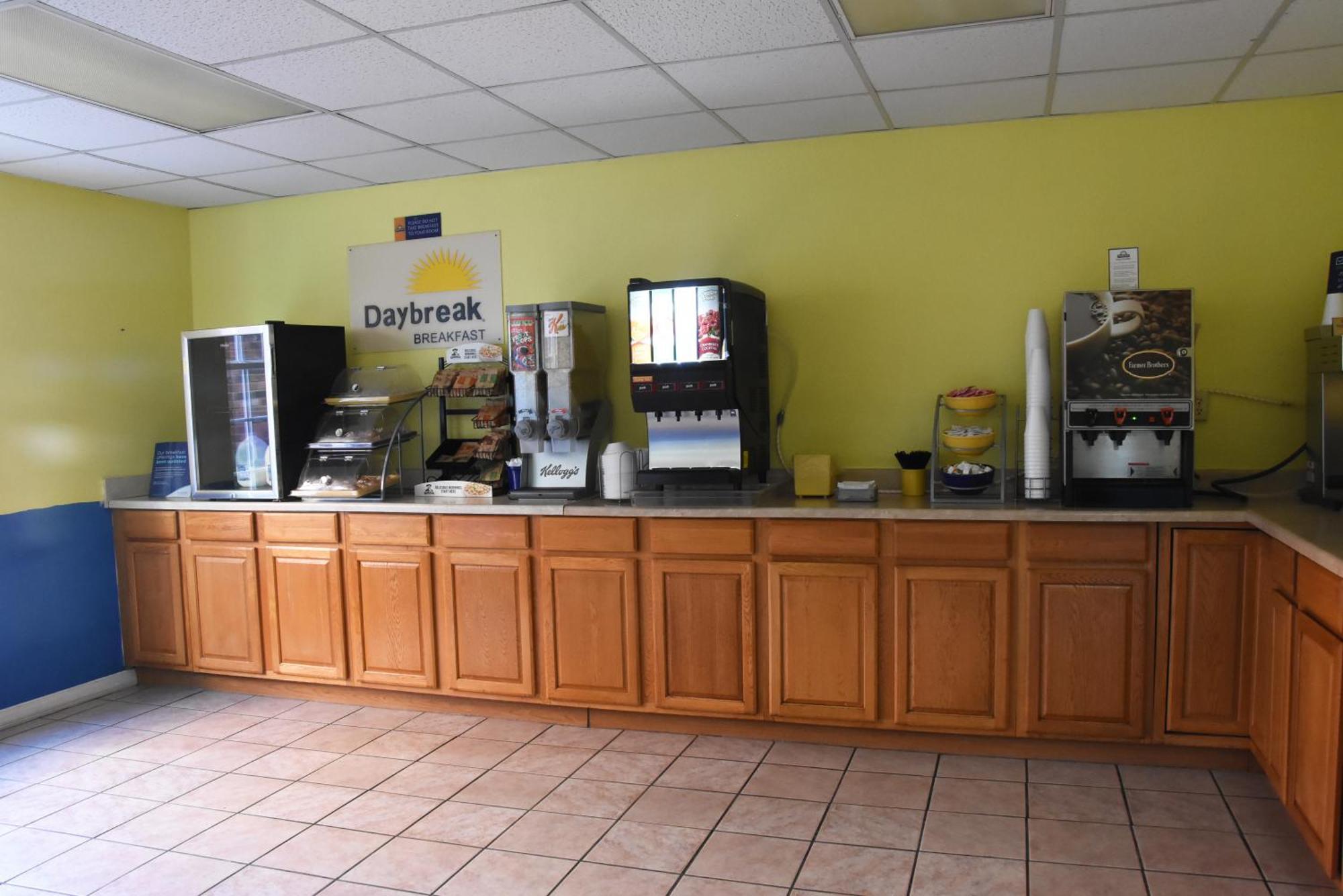 Days Inn By Wyndham Madisonville Zewnętrze zdjęcie