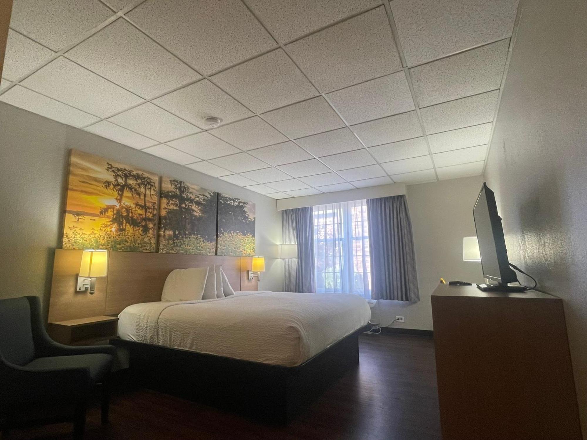 Days Inn By Wyndham Madisonville Zewnętrze zdjęcie